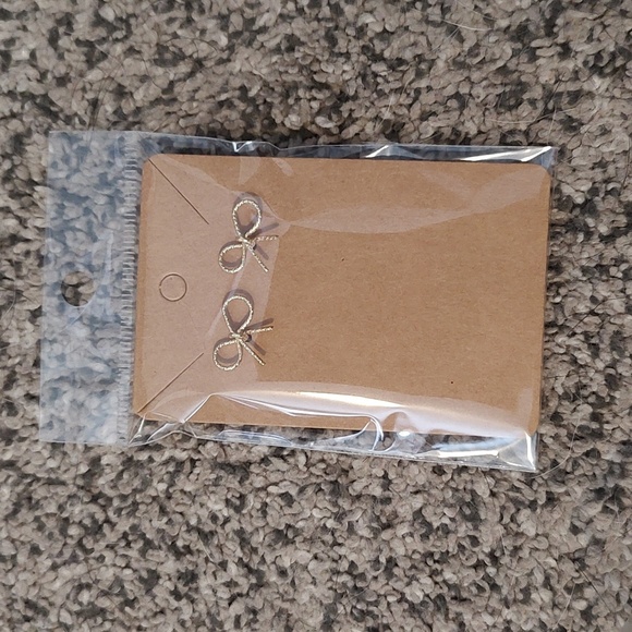 Bow Stud Earrings - Picture 1 of 3